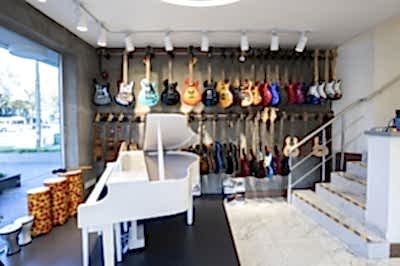 İstanbul, Etiler Akademi & Mağazası, Fotoğraf: (7/10)