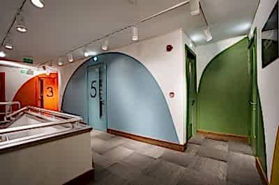 İstanbul, Etiler Akademi & Mağazası, Fotoğraf: (8/10)